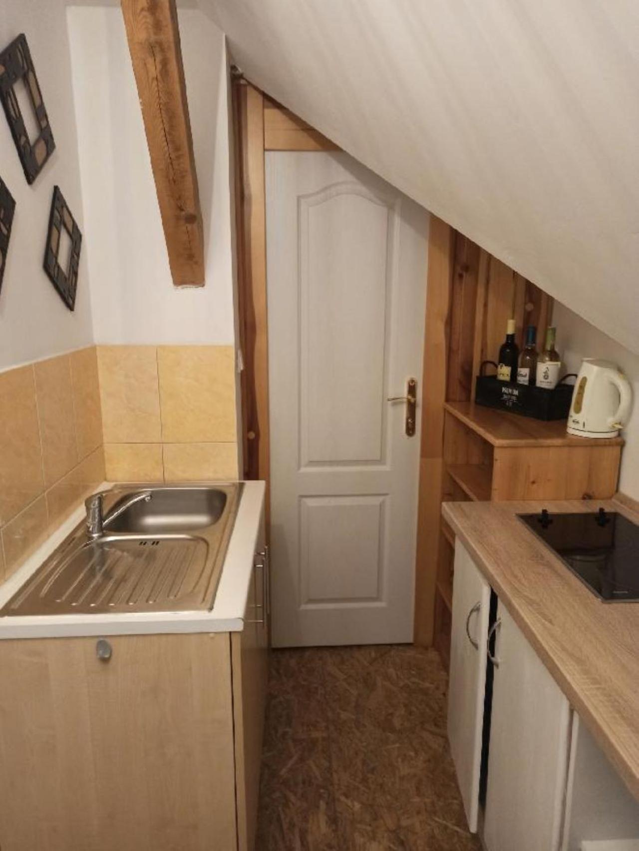 Apartmany Ziakova - Ubytovani Nove Hrady 111 Εξωτερικό φωτογραφία