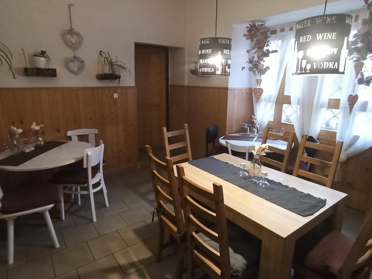 Apartmany Ziakova - Ubytovani Nove Hrady 111 Εξωτερικό φωτογραφία